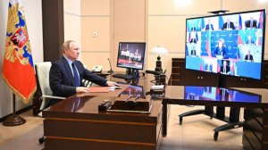 Putin Təhlükəsizlik Şurasını çağırdı, MDB ölkələri ilə münasibətləri müzakirə etdi
